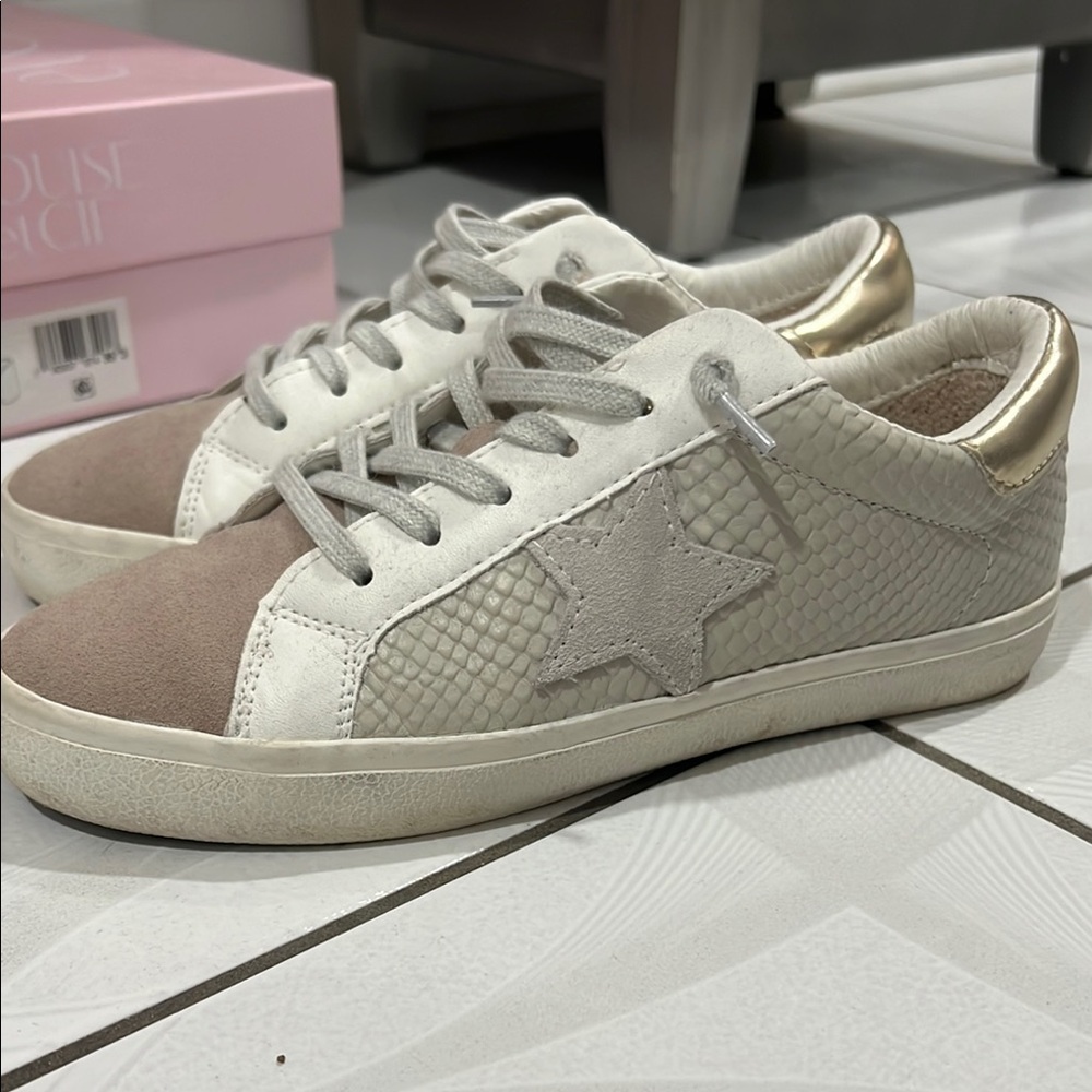 Vintage Havana Renee Star Sneakers